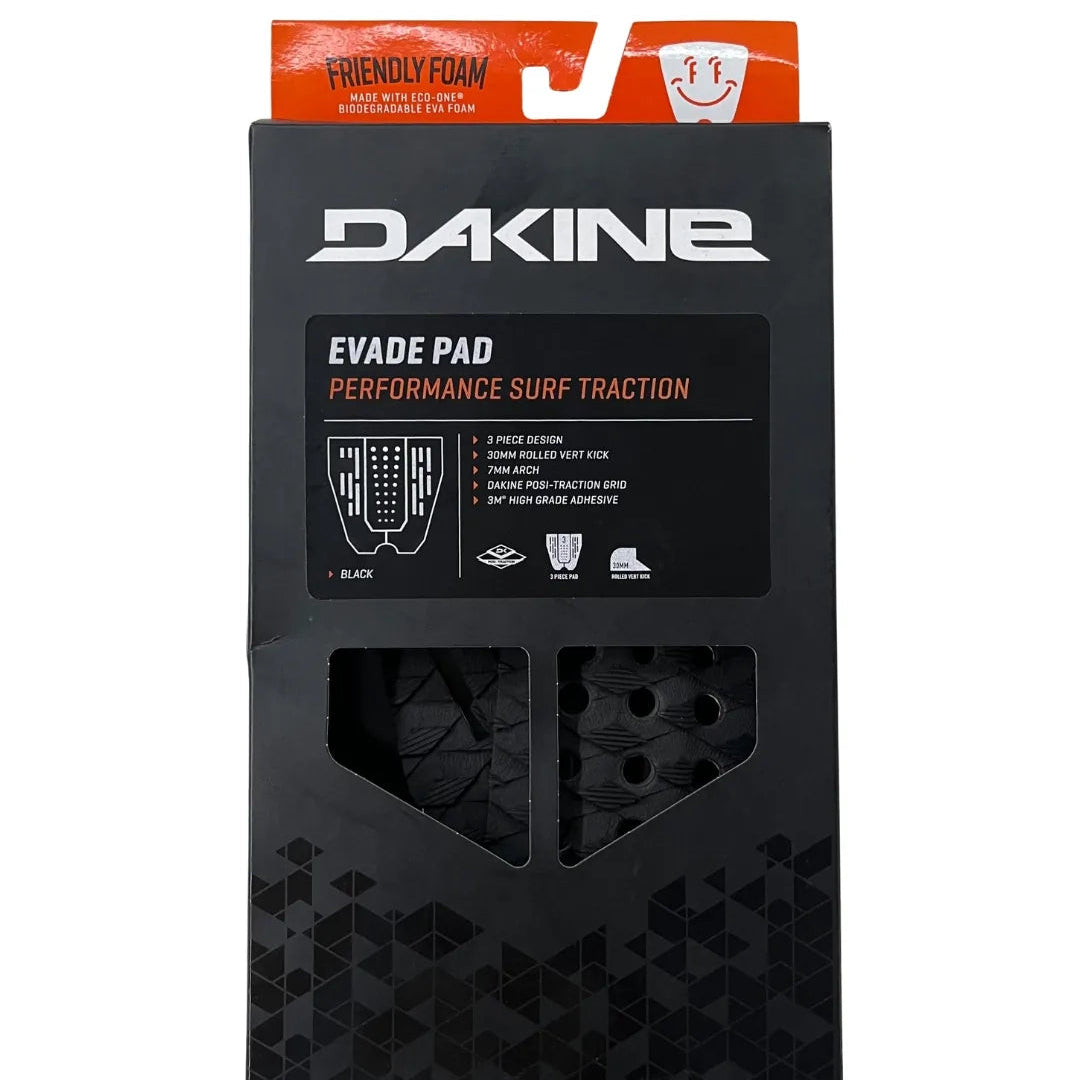 Deck de surf Dakine Evade Pad preto com tração performance, kick tail e espuma ecológica