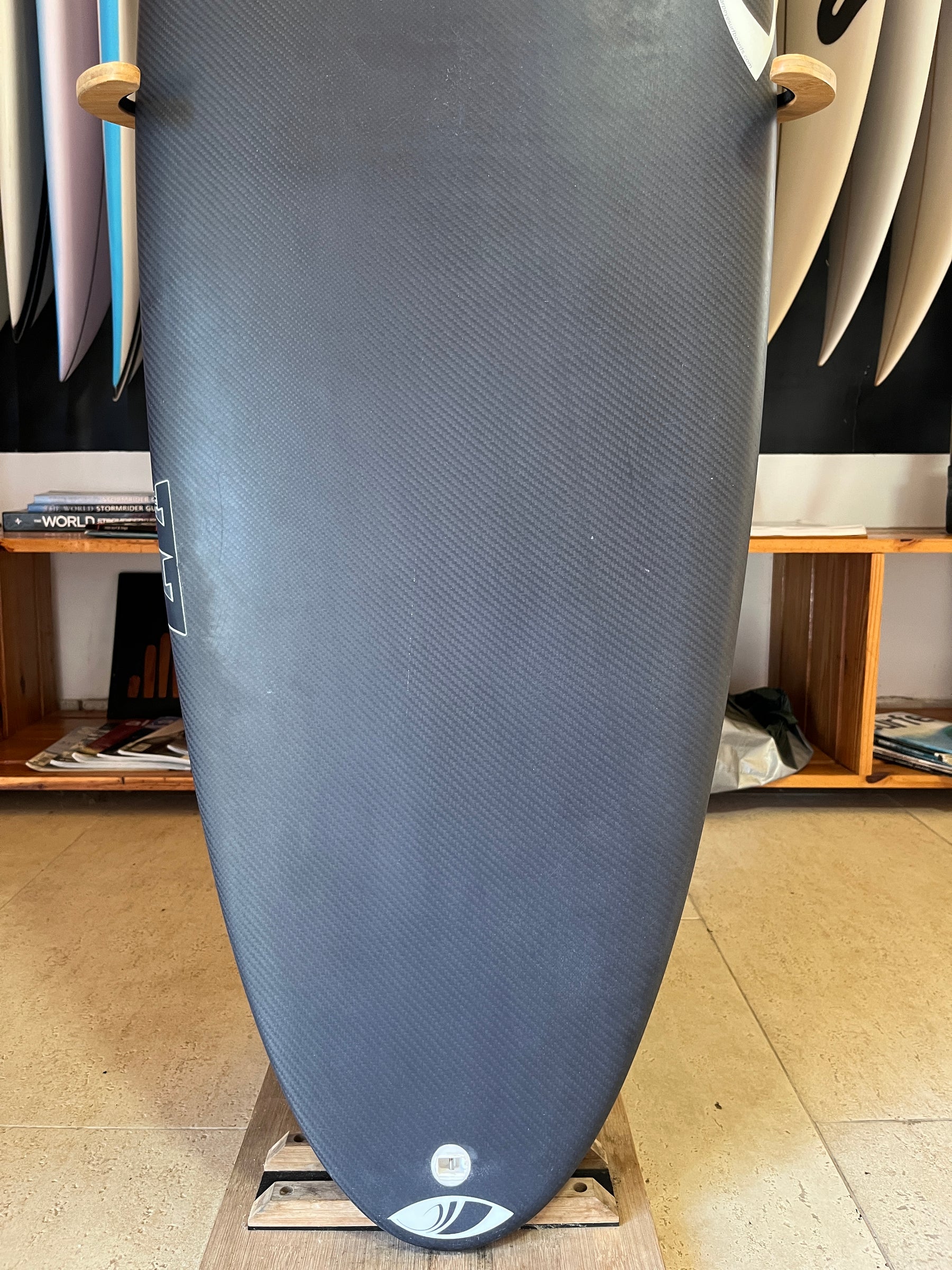Sharpeye #77 5'11" 28,8L - Full Carbon (Seminova)