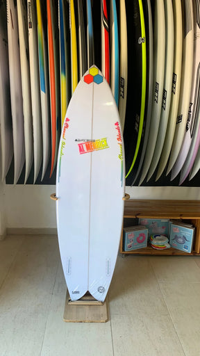 Prancha Al Merrick Fishbeard 5'10" 32,4L — vista traseira com encaixe de quilhas future