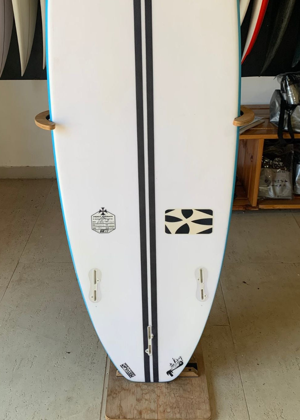 prancha de surf rabeta squash triquilha fcs2